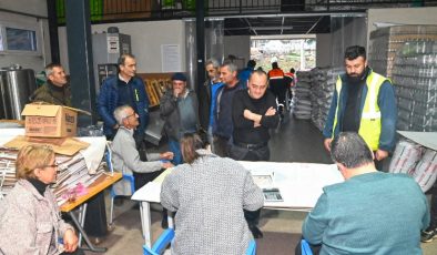 Karabağlar Belediyesi’nden üreticiye kesintisiz destek