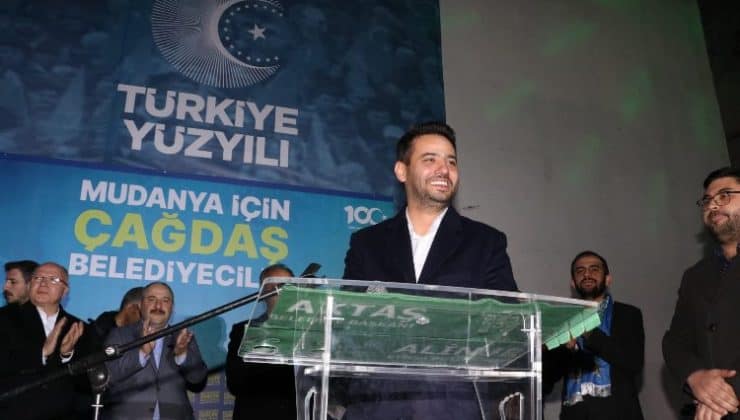 Mudanya’da AK Parti seçim ofisine coşkulu açılış
