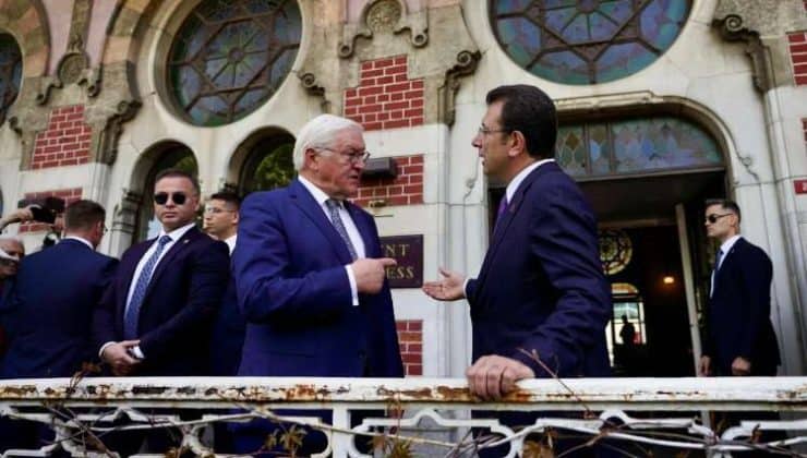 Almanya Federal Cumhurbaşkanı Sirkeci Garı’nda karşılandı