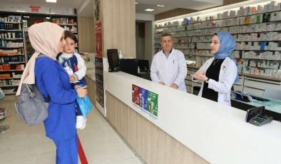 Konya’da eczane teknisyenlerinin işitme engellilerle iletişimi kolaylaştı